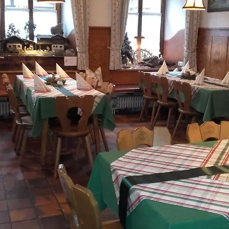 Pensionat Zum Rassen 3*