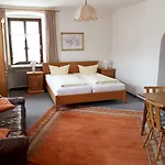 Zum Rassen Garmisch-Partenkirchen