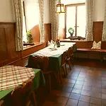 Zum Rassen Guest house Garmisch-Partenkirchen
