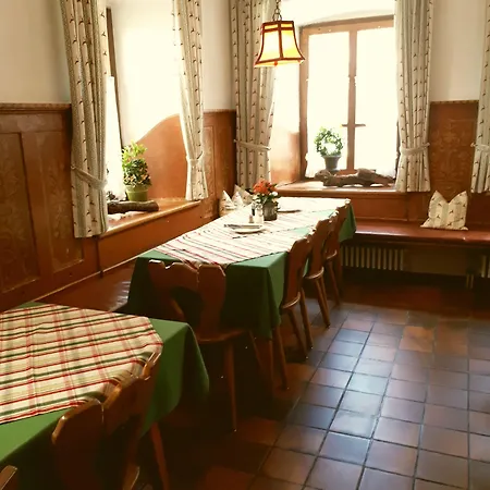 Zum Rassen Guest house Garmisch-Partenkirchen