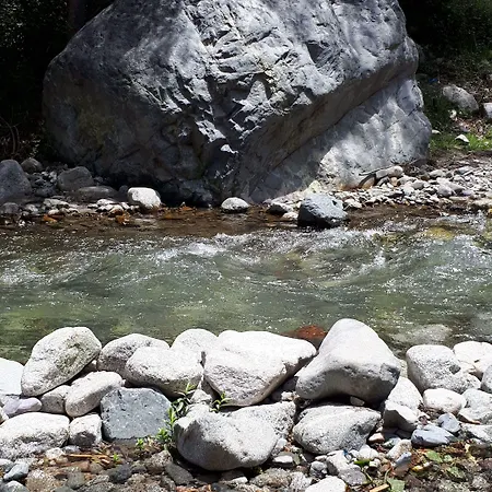 Konukevi Zum Rassen Garmisch-Partenkirchen