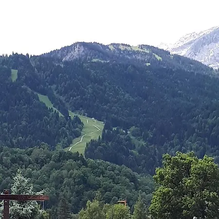 Zum Rassen Garmisch-Partenkirchen