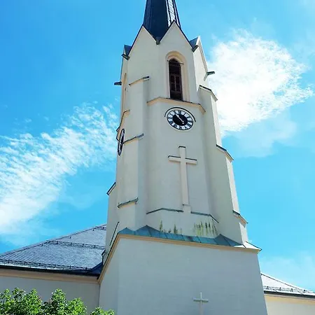 Zum Rassen Konukevi