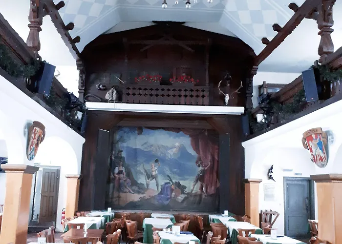 Zum Rassen 가르미슈파르텐키르헨